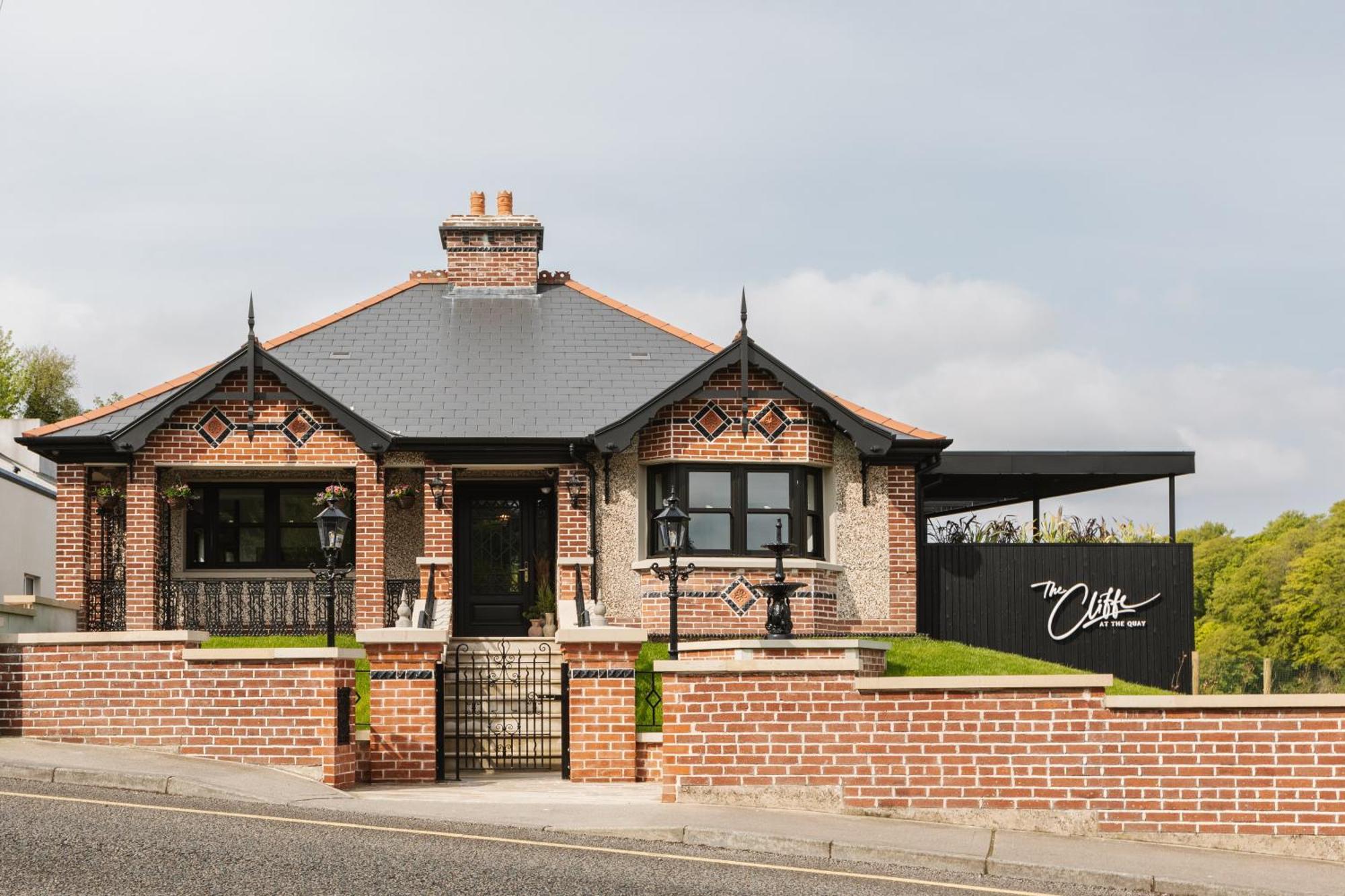 فندق The Cliffe At The Quay Donegal Town المظهر الخارجي الصورة